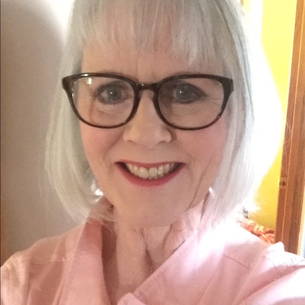 Meet your Posher, Lynnea